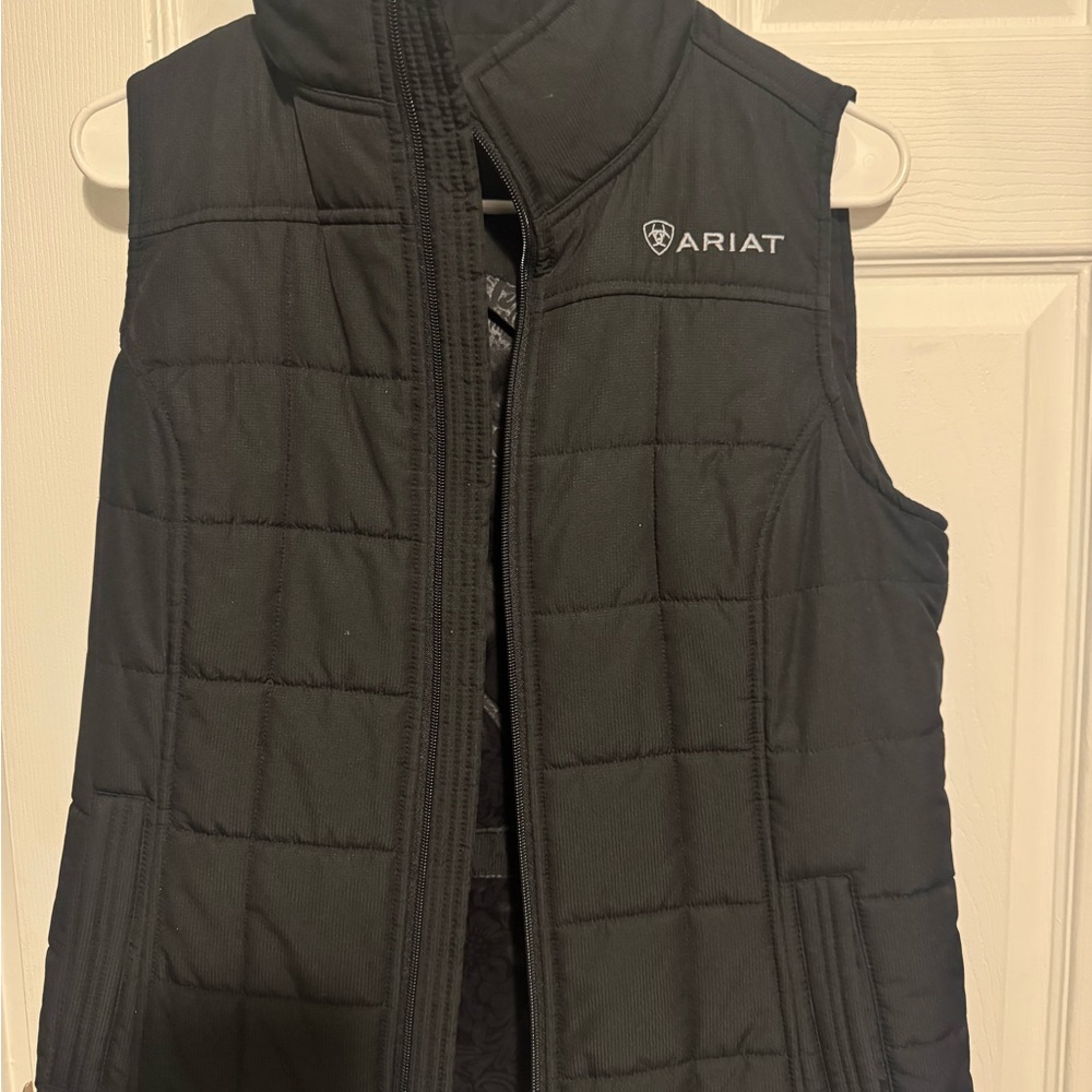 Ariat Charcoal Quilted Outerwear